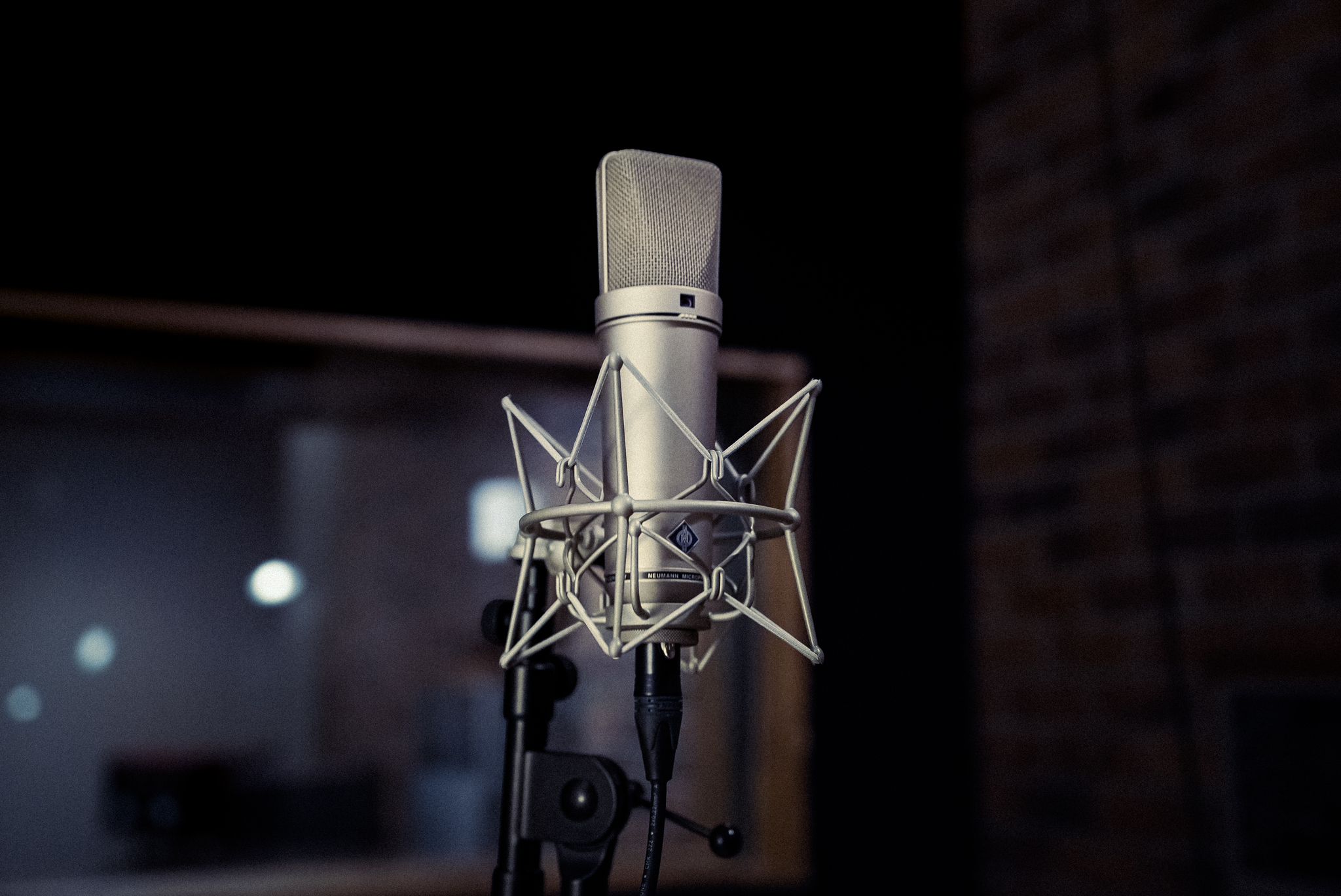 Microphone